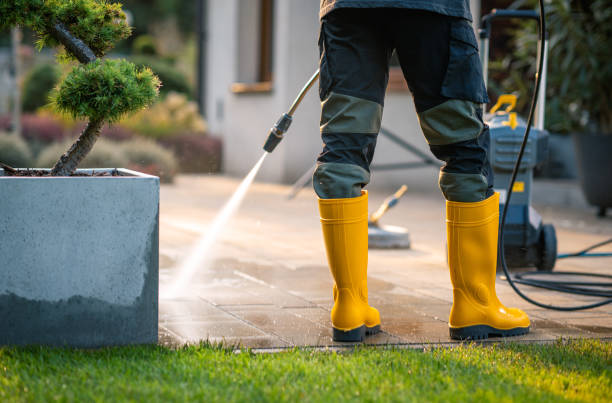 Why Choose Our Certified Pressure Washing Experts for Your Project Needs in Fresno, TX?